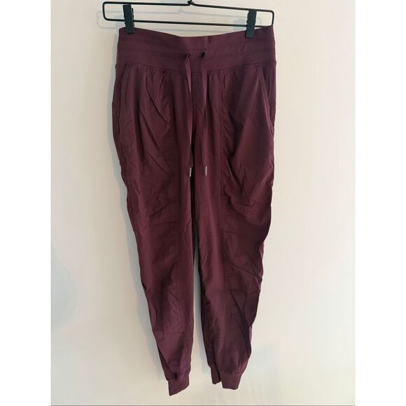 Lululemon Dance Studio Jogger Pants Women’s Size 6 Casual Burgundy - Picture 6 of 10